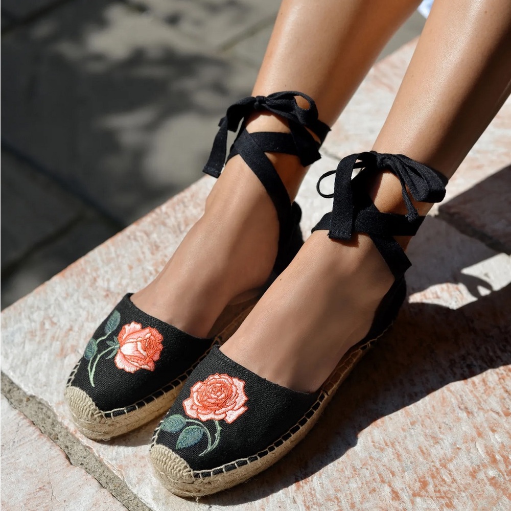 🔥Soludos “The Lauren” Embroidered Rose Lace Up Espadrilles – Size 5 Women’s 🔥